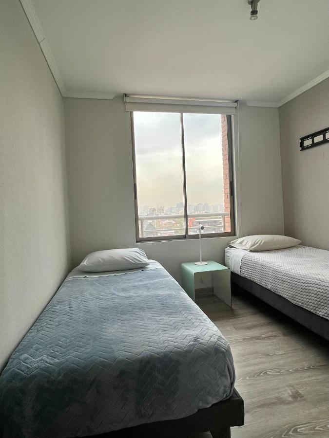 Providencia Plaza Apartment Сантяго Екстериор снимка